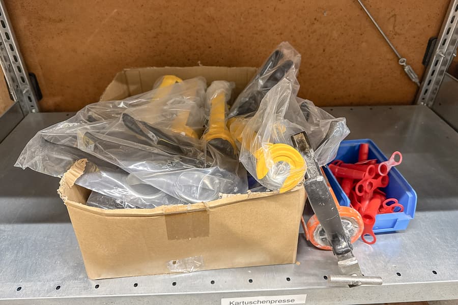 Posten Kartuschenpressen